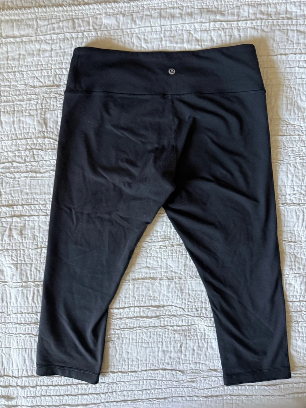 lululemon athletica Black Cropped Leggings